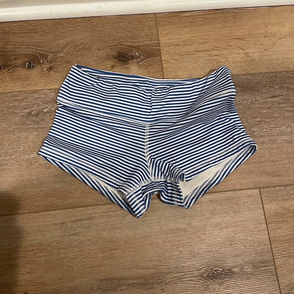 Special edition Jackie Perez Fleo Short